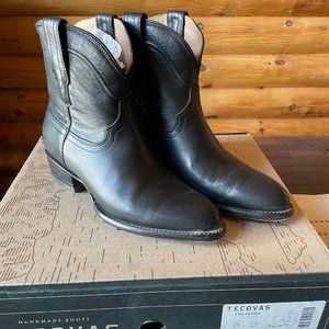 Tecovas The Penny Black Leather Booties